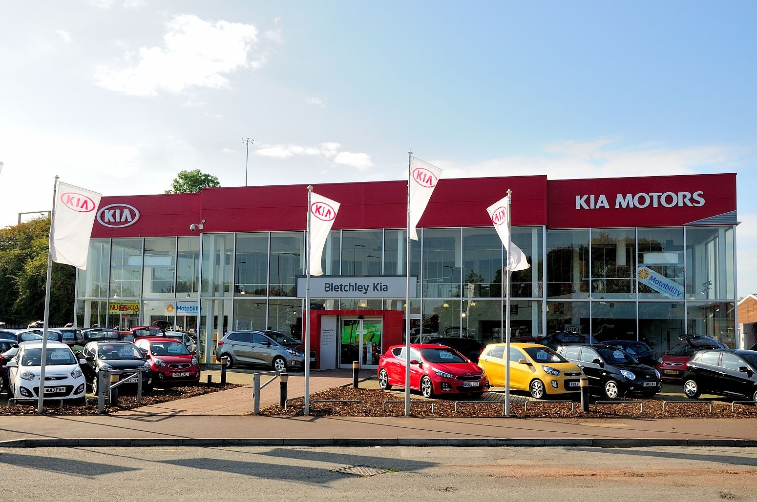 Bletchley Kia Car dealership in Bletchley AutoTrader